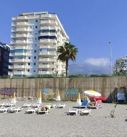 Euro5 Residence Mahmutlar-Alanya شقة