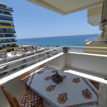Euro5 Residence Mahmutlar-Alanya شقة