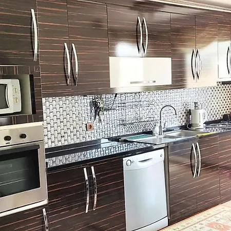 Euro5 Residence Mahmutlar-Alanya شقة